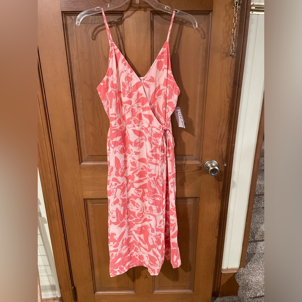 Women’s wrap dress. Never used.